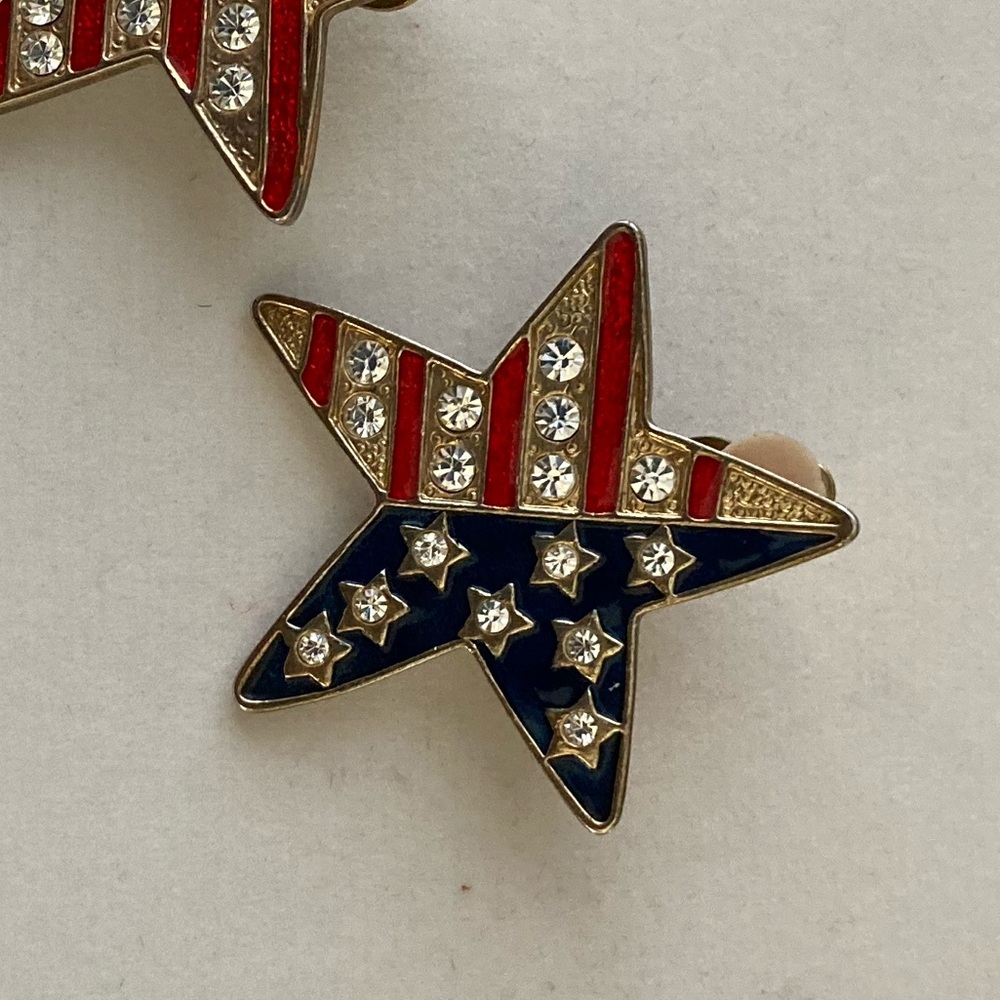 Patriotic Star Earrings - Clip Ons - Picture 3 of 5